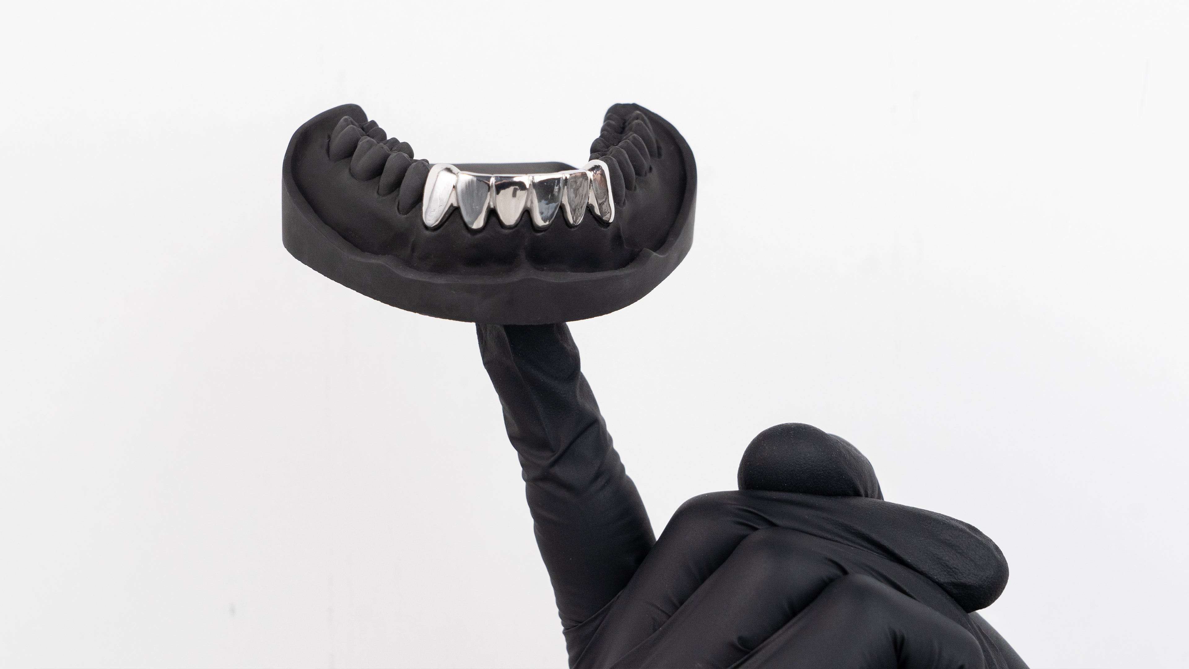 Full Cap Grillz - Massiv. Clean. Legendär.